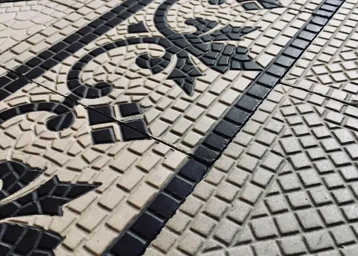 Liberty Aparthotel 4*