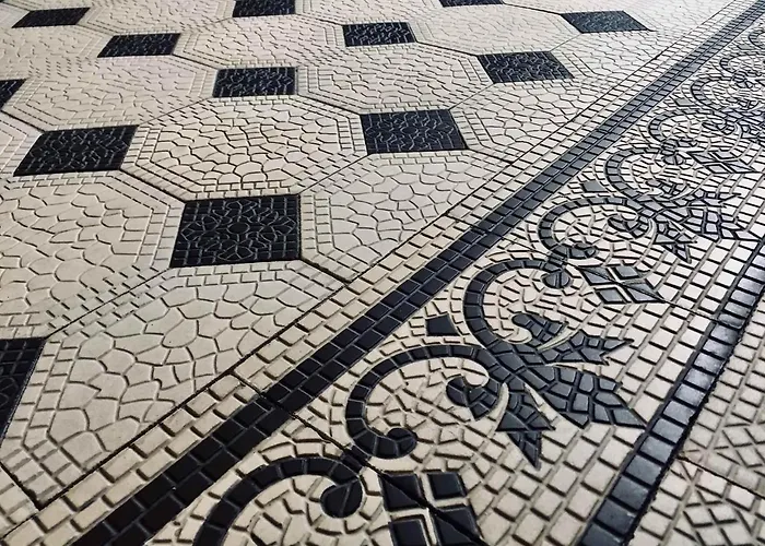 Ξενοδοχείο με διαμερίσματα Liberty 4*